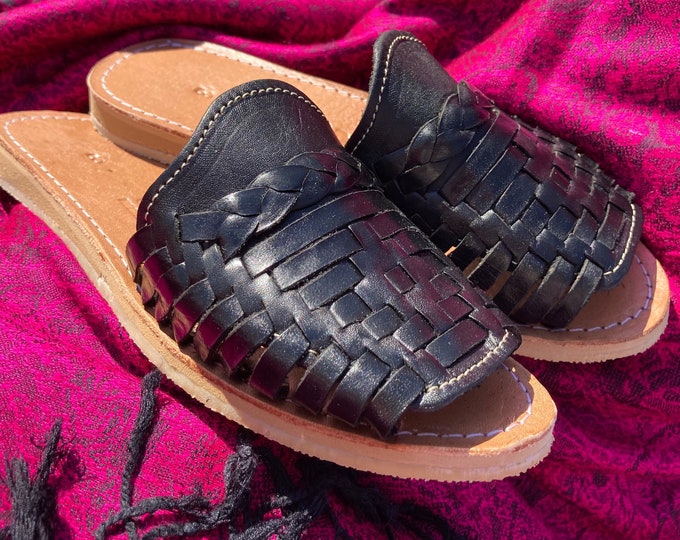 Suemy Sandals