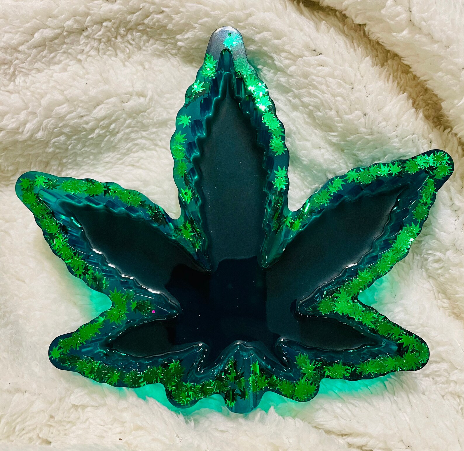 Large marijuana weed leaf ashtray custom color choice smoker Etsy