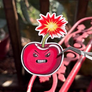 チェリーボム 2.5インチ 光沢ビニール製ノートパソコン用ウォーターボトルステッカーデカール