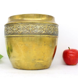 Purely British PB brass planter/ pot/ jardiniere.