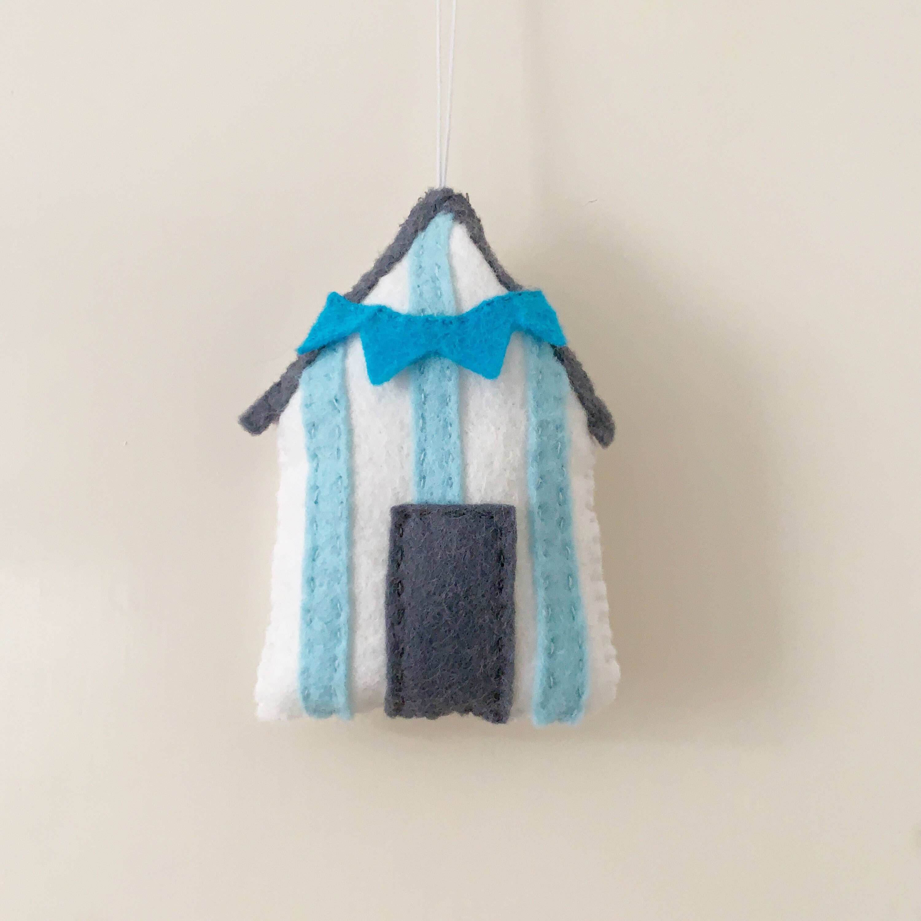 Beach Hut Hanging Seaside Felt Wall Hanging Home Decor Etsy