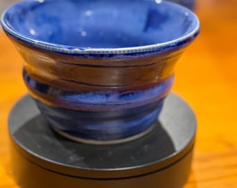 ¿Te imaginas una docena de rosas rosadas baby llenando este cuenco?