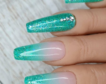 Turqoise/Teal Ombre Glitter Press On Nails With Crystal Accent Nails