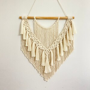 Handwoven Cotton Macrame Wall Hanging: Embrace Boho Elegance in Your Home Decor
