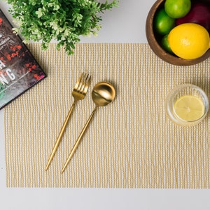 Hollow Woven Vinyl Placemat Table Mat Brown/Gold - Set of 4/6/8