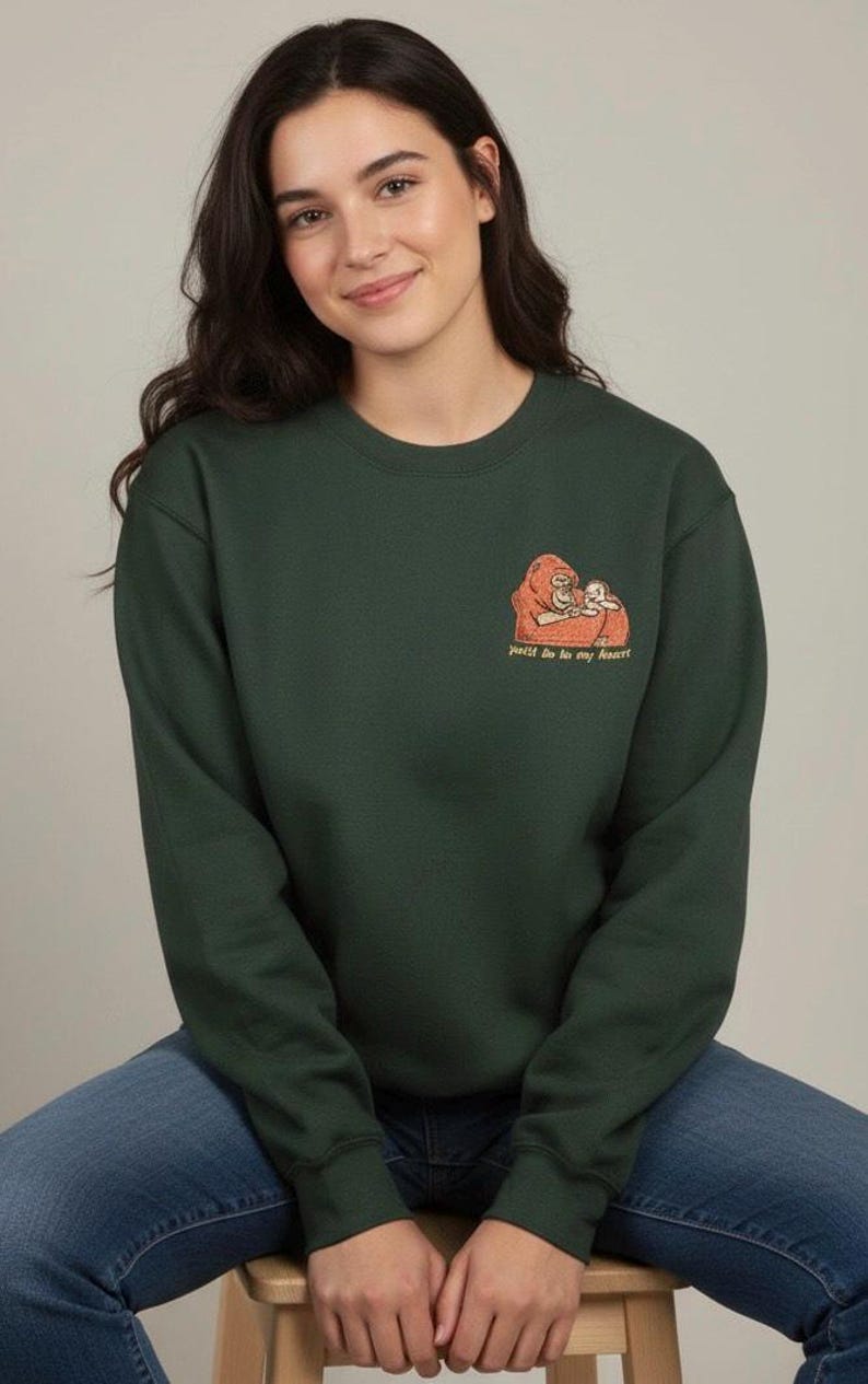 Camisa, sudadera o sudadera con capucha bordada de Tarzán y Kala de Disney / En mi corazón imagen 2