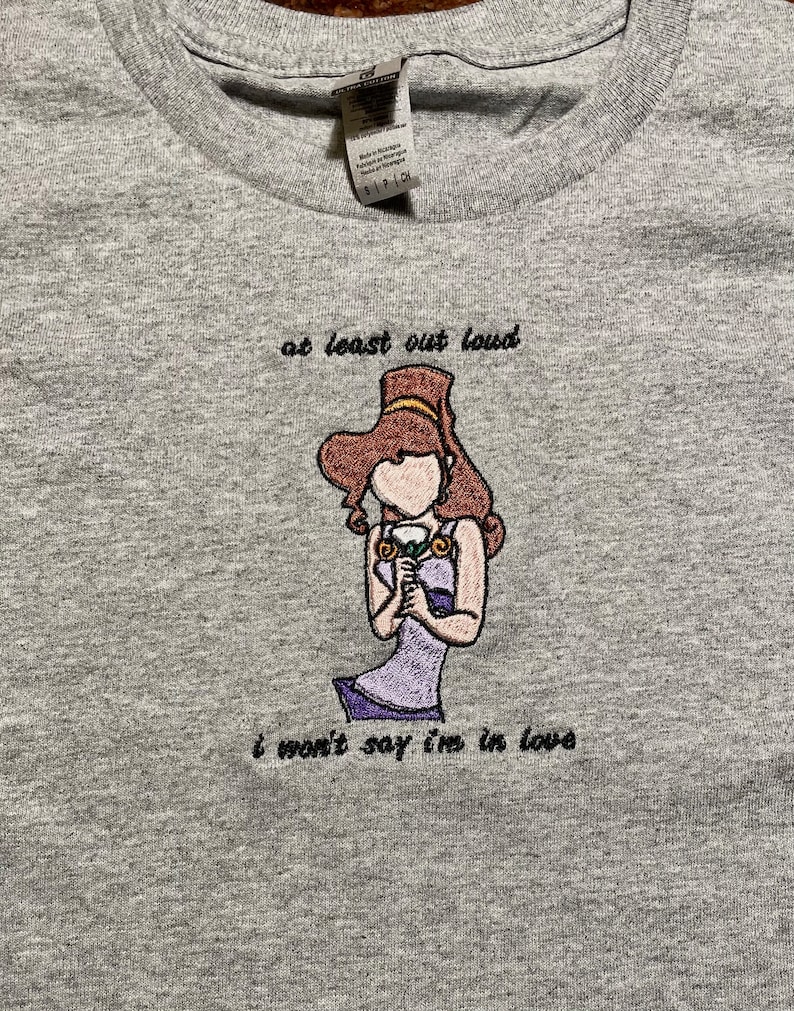 Koszulka z haftem Disney Megara Hercules, ramiączka spaghetti, koszulka niemowlęca, top sportowy | Nie powiem, że jestem zakochany Szary