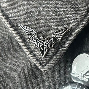 Fledermaus Pin mit stabilem Verschluss