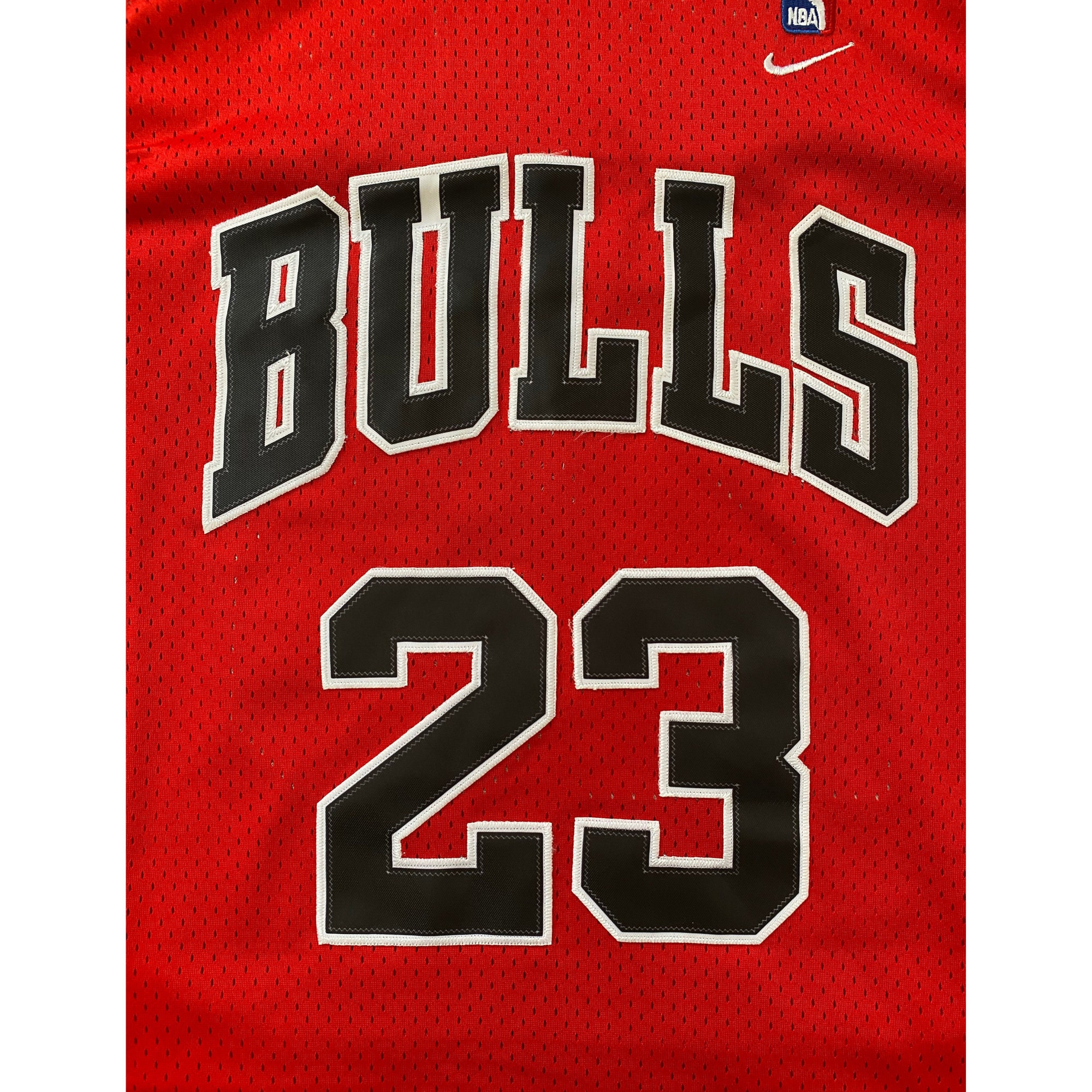 ジョーダン　Nike Chicago Bulls 23 ジャージ Lサイズ　/h Vintage Michael Jordan #23 Chicago Bulls Black Nike Team