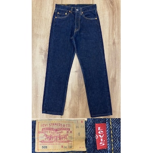 Levis 501 Vintage 90er Jahre W26, Boyfriend-Jeans, 501 Damen, Farbe Marineblau, Größe klein, Selvedge-Jeans, seltene Vintage Levis 1990, 501 XS.