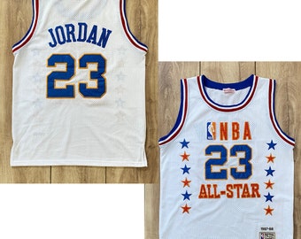 Michael Jordan #23 COLLECTOR'S JERSEY – Pro-cut Jersey