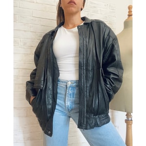Veste bomber en cuir véritable noir, vintage années 80 90, veste en cuir véritable, taille moyenne, unisexe, style militaire surdimensionné.