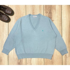 Vintage Burberry Sweater, Vintage BURBERRYS Jumper, Light Bluish Grey Color, Size M.