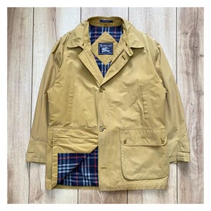 Classic Burberry Coat for Men, Large Size, Camel Color, Burberry Jacket