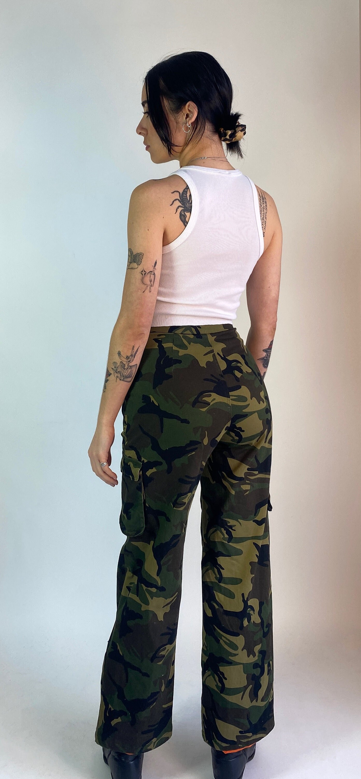 I AM GIA Army Cargo Pants Size Woman 24 