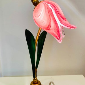Florensa Artisan Table / Desk Lamp with Handmade Colored Glass of Purple Tulip Flower Lampshade