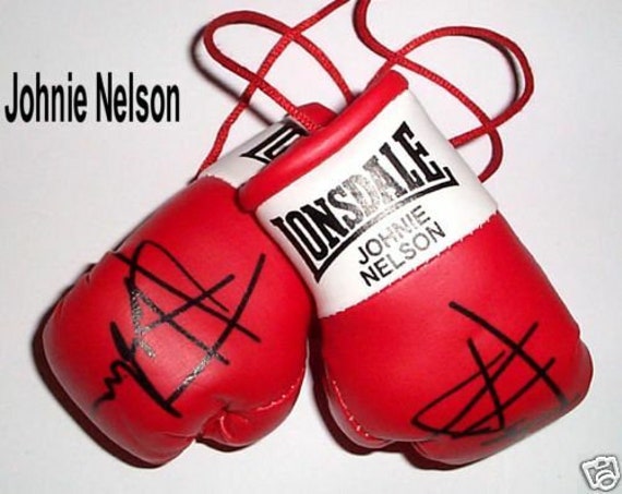 Autographed Mini Boxing Gloves Jerry Quarry 