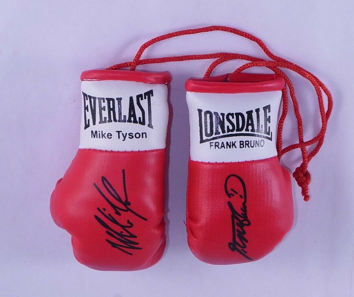 Mike Tyson автограф