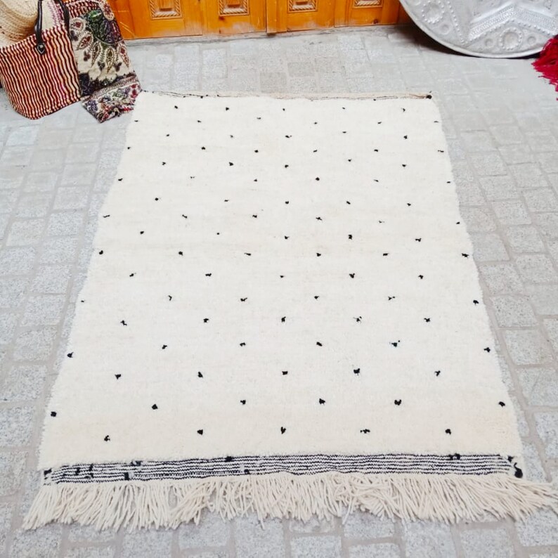 soft wool rug .area rug Beni ourain rug Moroccan Beni ourain rug Berber handmade wool Authentic Azilal Home decor.