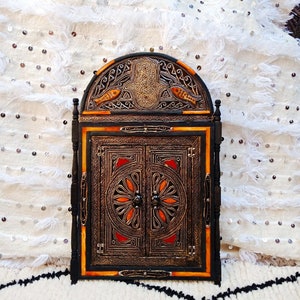 Moroccan mirror handmade wall mirror, wood Art frame bone Henna,  Decor Home mirror, Moroccan Berber artisanal decoration, hanging mirror