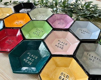 Plato de cerámica con eslogan para bolsitas de té, organizador de bolsitas de té, soporte para bolsitas de té, hecho a mano, hexagonal,