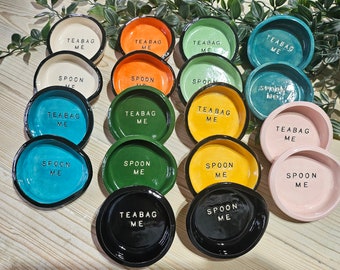 Juego de plato para bolsitas de té y reposacucharas de cerámica hechos a mano, 8 cm