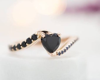 Gorgeous Natural Heart Shape Black Onyx Engagement Ring In 14K Solid Rose Gold,Unique Black Onyx Wedding Ring | Black Onyx Anniversary Ring