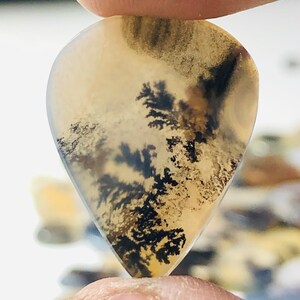Wunderschöner Designer Dendriten Achat !!! NATÜRLICHER Dendritenachat Cabochon, loser Edelstein, 19 x 24 mm Dendritenachat zur Herstellung von Schmuckanhängern.
