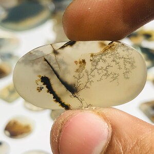 Wunderschöner Designer Dendriten Achat !!! NATÜRLICHER Dendritenachat Cabochon, loser Edelstein, 28x15 MM Dendritenachat für die Herstellung von Schmuck Pendent.