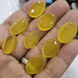 Incroyable !!! Cabochon Aqeeq jaune, vente en gros de taxis en onyx jaune, akik jaune naturel pour la fabrication de bijoux. Lot de 8 pièces
