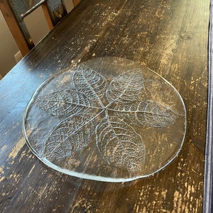 Kosta Boda Clear Glass Leaf Platter – Vintage Scandinavian Art Glass Tray – Mid Century Modern Serving Dish Scalloped Platter, 13 inch