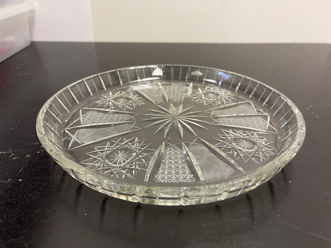 Bohemian Lead Crystal Plate Star Pattern for Stylish, Heavy Weight Cut