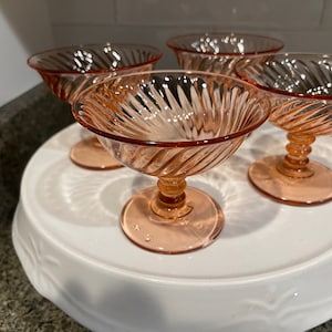 Pink Swirl Footed Depression Glass,  Set of Four, Footed Pink Glass, Ice Cream Sundae Bowl, Vintage Dessert Glass, Sherbet Bowl, Excellent