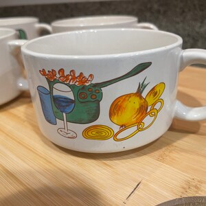Vintage Japan Stoneware Soup Mugs, Colorful Print, Set of 4 image 9