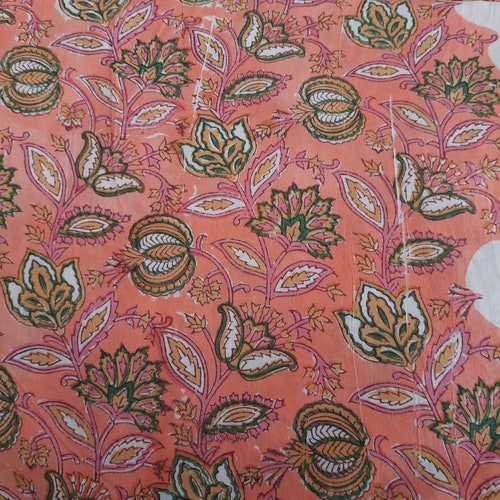 Indian Handmade outlet Floarl Print Fabric Beautiful Cotton Garment Fabric Sanganeri Voile Running Fabric Decorative Printed Fabric By The Yard