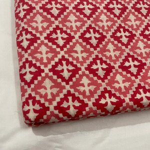 Red100% Pure Cotton Fabric by Yard, Women's Clothing Fabric, Summer Dress Fabric, Indian Cotton Fabric, Sewing Fabric for Crafting, Quilting