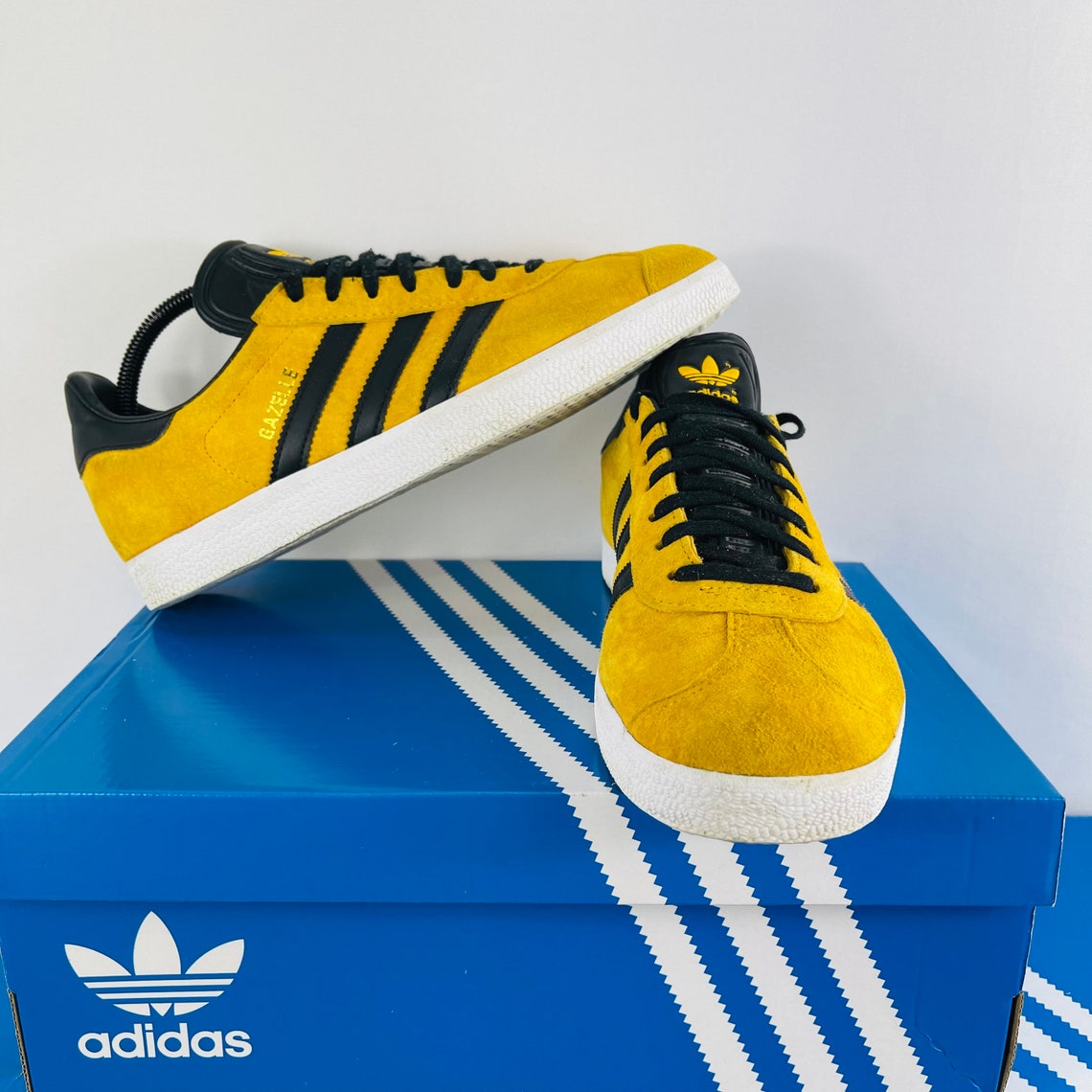 Rare Unisex Adidas Gazelle 2016 Yellow And Black Trainers | Etsy