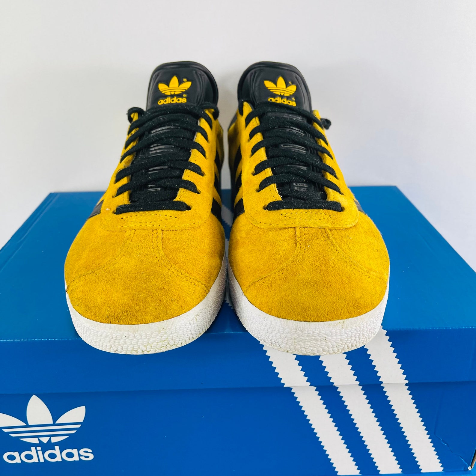 Rare Unisex Adidas Gazelle 2016 Yellow And Black Trainers | Etsy