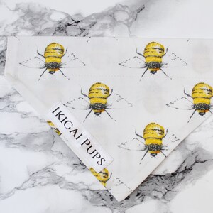 White & Yellow Honeybee Dog Bandana, Bumblebee Dog Bandana, Cute Spring Dog Neckerchief, Over the Collar, Summer Bumblebee | Honeybee
