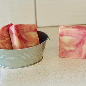 Rose all-natural handmade soap soft floral notes 100 percent organic soap FAST SHIPPING