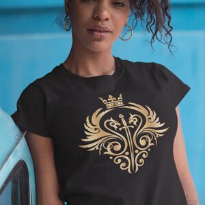 Gold Griffin Mittelalter T-Shirt, Greif T-Shirt, Mythologie T-Shirt, Mittelalterliche Kleidung, Griffin Shirt