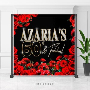 Puede incluir: Fondo negro con rosas rojas que rodean un gráfico de texto dorado y blanco que dice "Azaria's 60th & Fabulous!" con el texto "Funpickllc©" en la parte inferior.