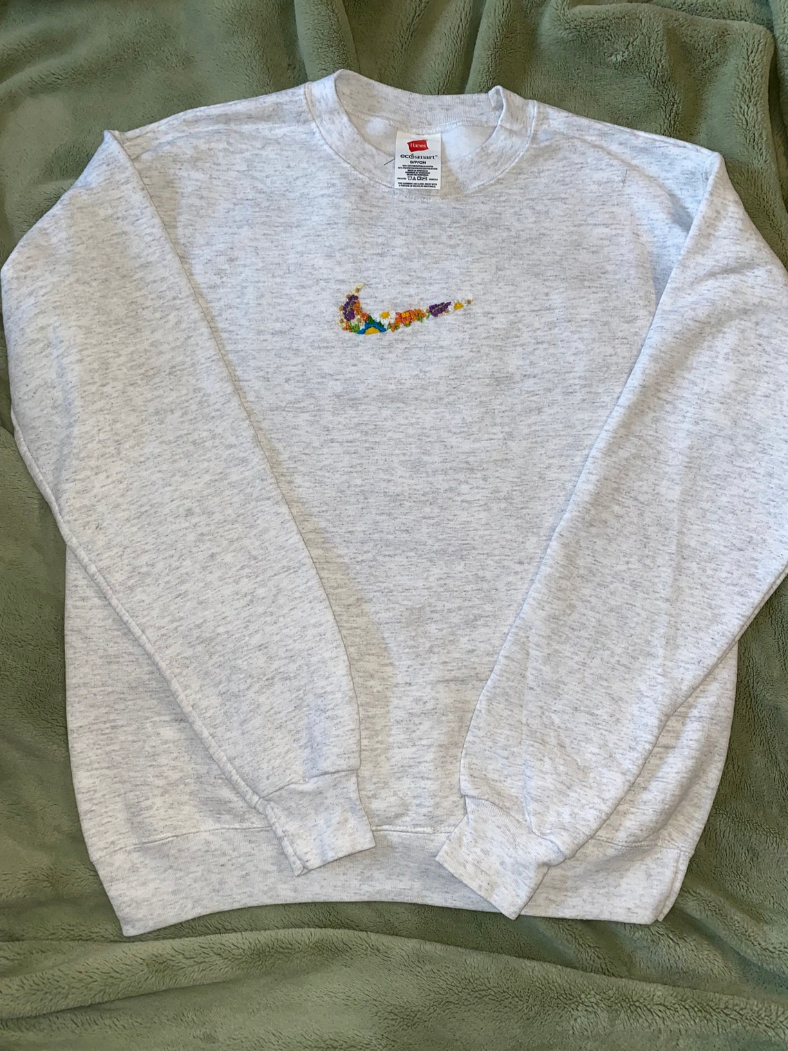 nike floral sweatshirt
