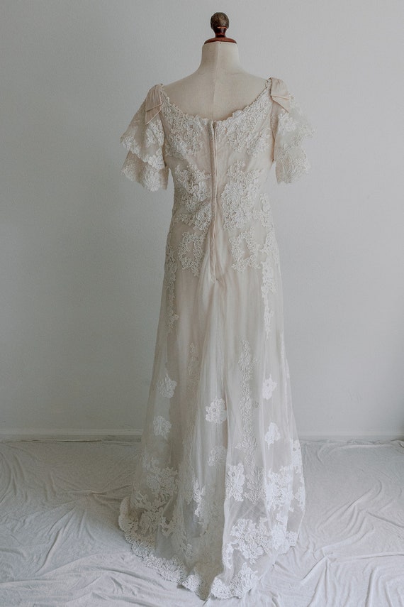 Vintage Wedding dress - 1960s floral lace Priscil… - image 7