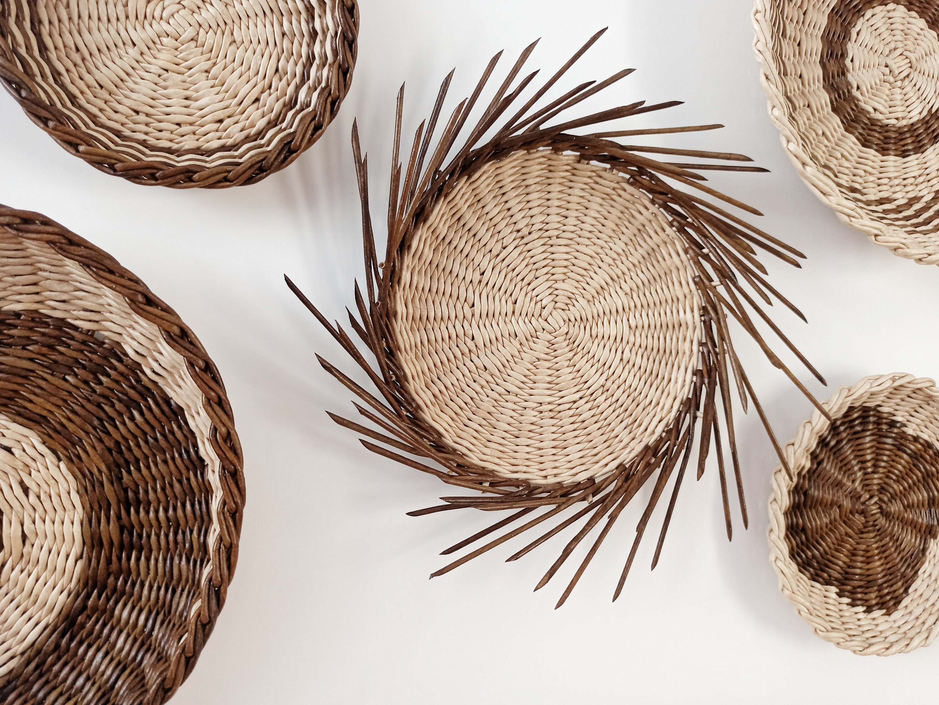 Wall decor wicker plates set of 5 Etsy