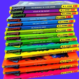 GOOSEBUMPS Scholastic Paperbacks, You Choose the Scare! R.L Stine&#39;s Retro Books, Kids Horror, Throwback, 90s
