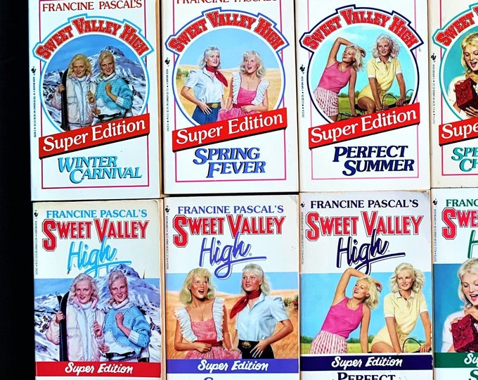 Sweet Valley Super Editions - Choose a Book