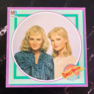 Collectible Puzzle - Sweet Valley Twins (Cover of Double Love)