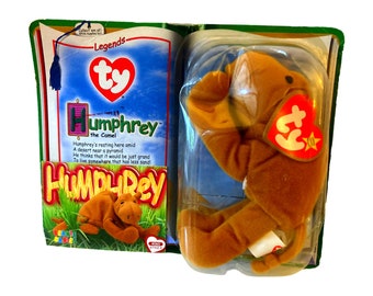 Humphrey the Camel Beanie Baby 2000 Gift Set with Matching Trading Card