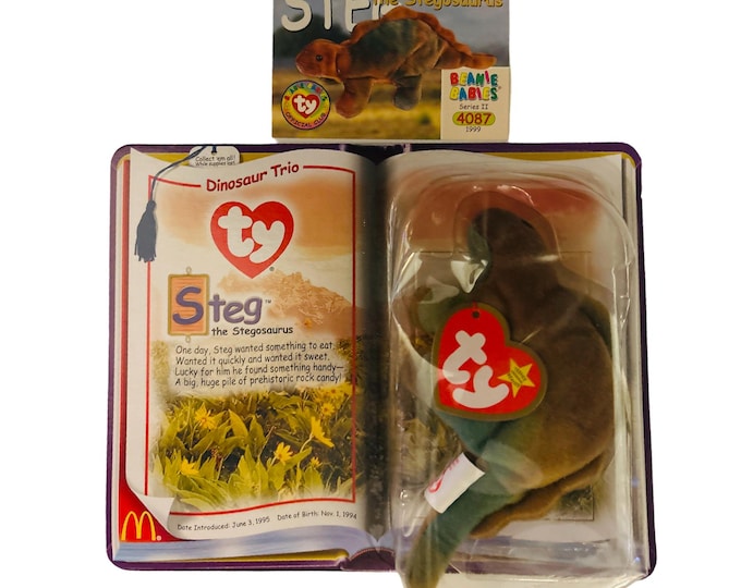 Steg the Stegosaurus Beanie Baby Gift Set 2000 with Trading Card & Sealed Pack